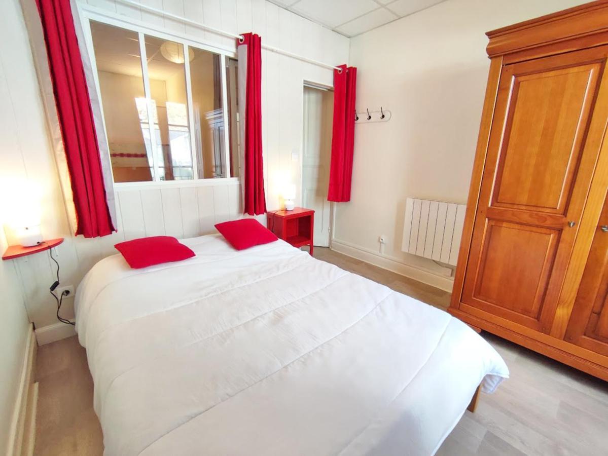 Les 3 Renards, T2 Bis, Parking, Centre Luchon, Casier A Skis, 4 Personnes Bagneres-de-Luchon Екстер'єр фото